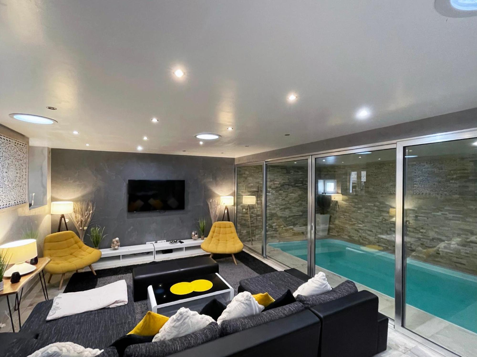 Appartement Standing Piscine Interieur Privatisee . Mutzig Extérieur photo