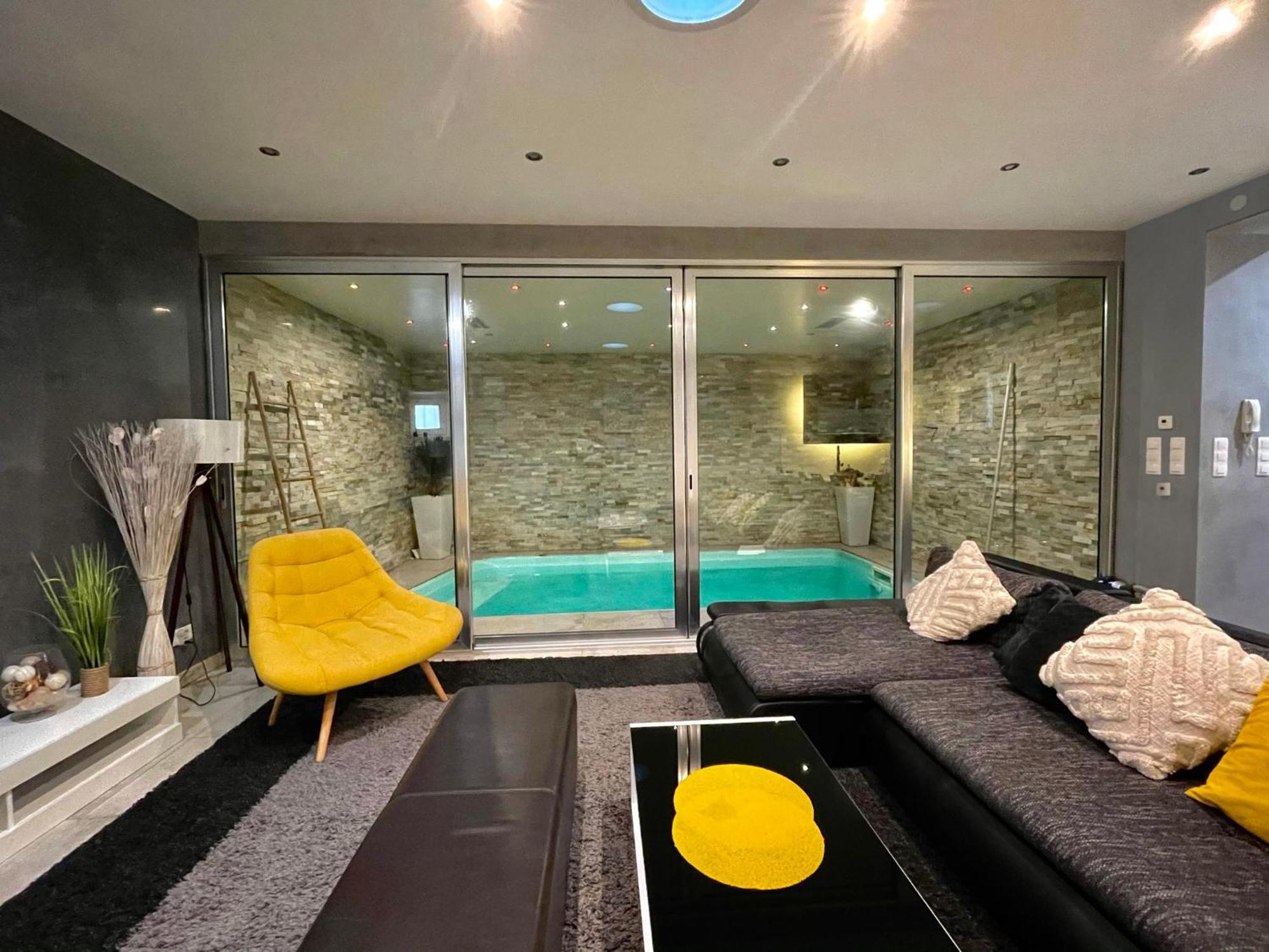 Appartement Standing Piscine Interieur Privatisee . Mutzig Extérieur photo